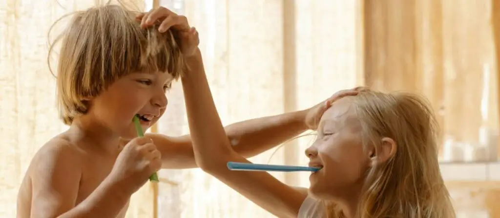 Mundhygiene für Kinder: Spielerisch zur Zahnpflege motivieren mit diesen 6 Ideen
